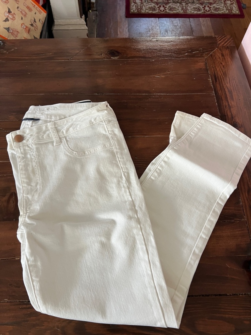 American Eagle Outfitters White Skinny Jeans